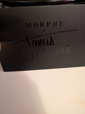 Morphe x James Charles Palette - Black Packaging.